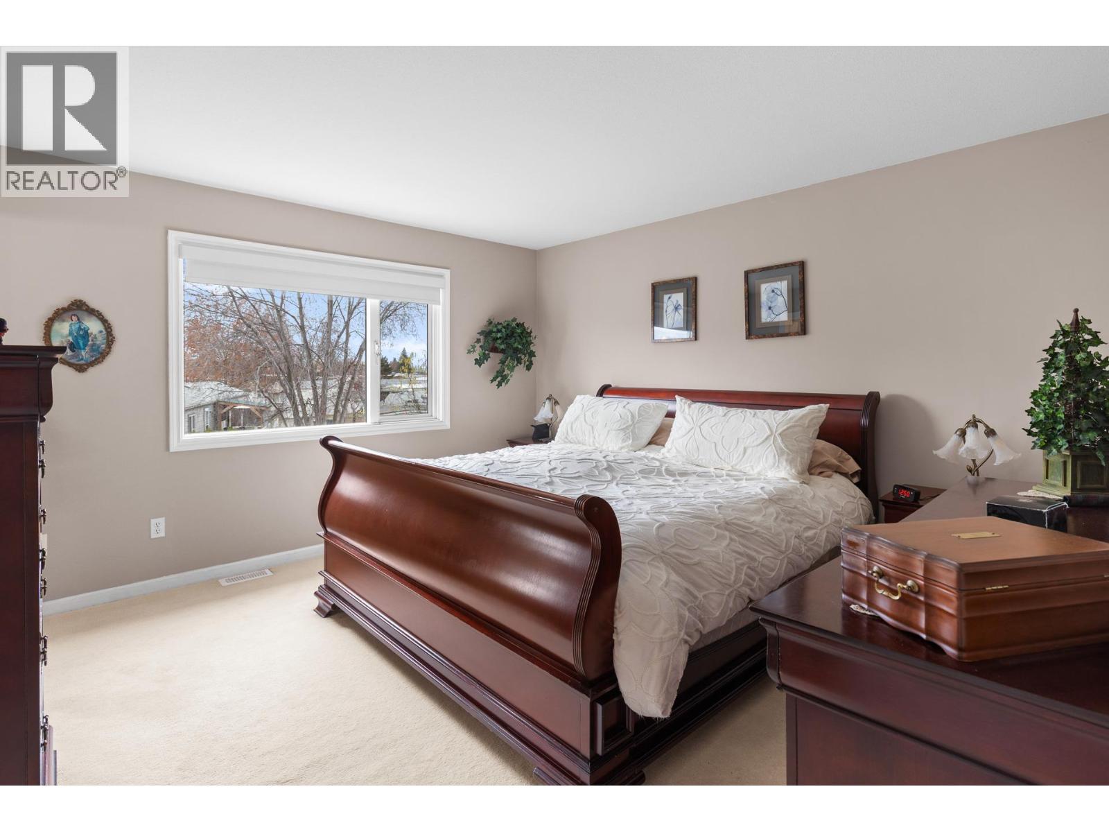  833 Springwood Court, Kelowna