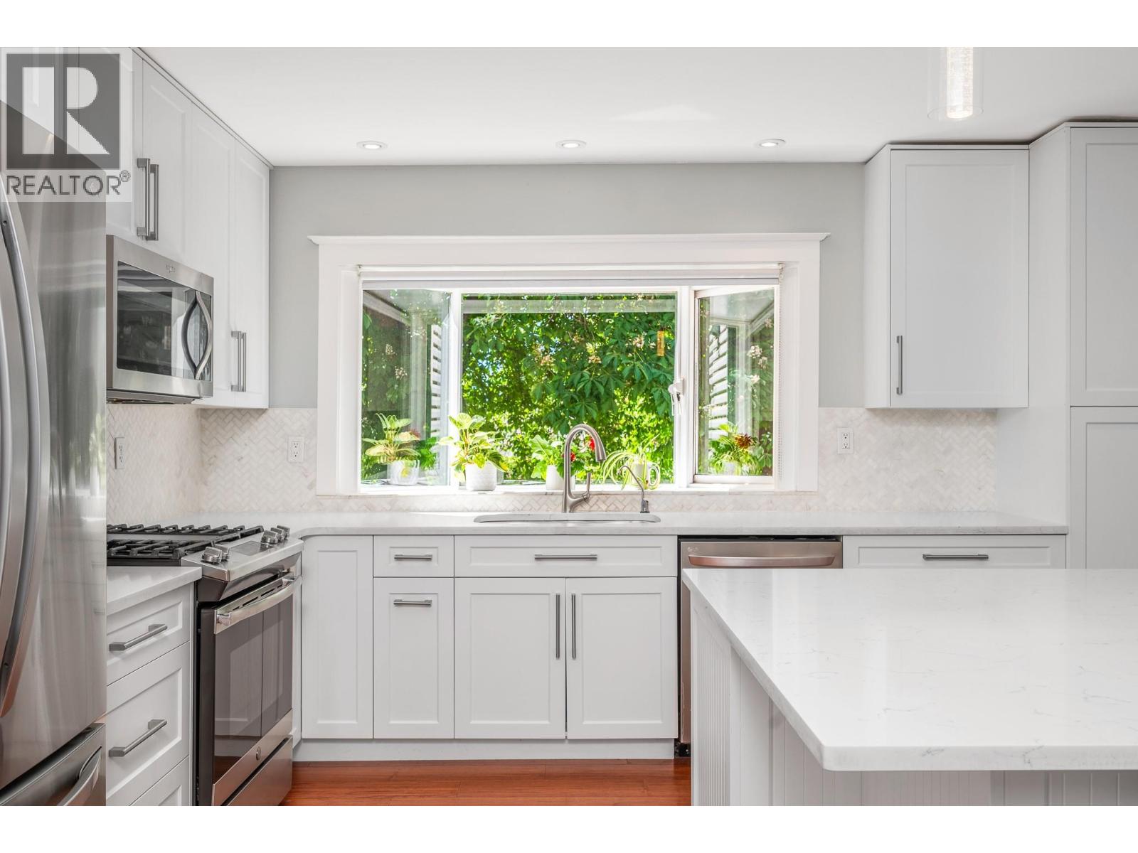 1805 32 Avenue, Vernon