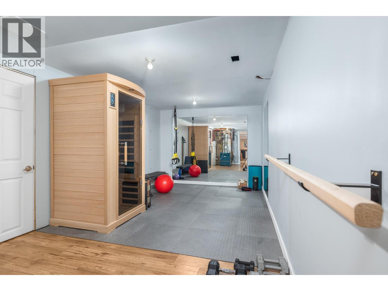 1805 32 Avenue, Vernon