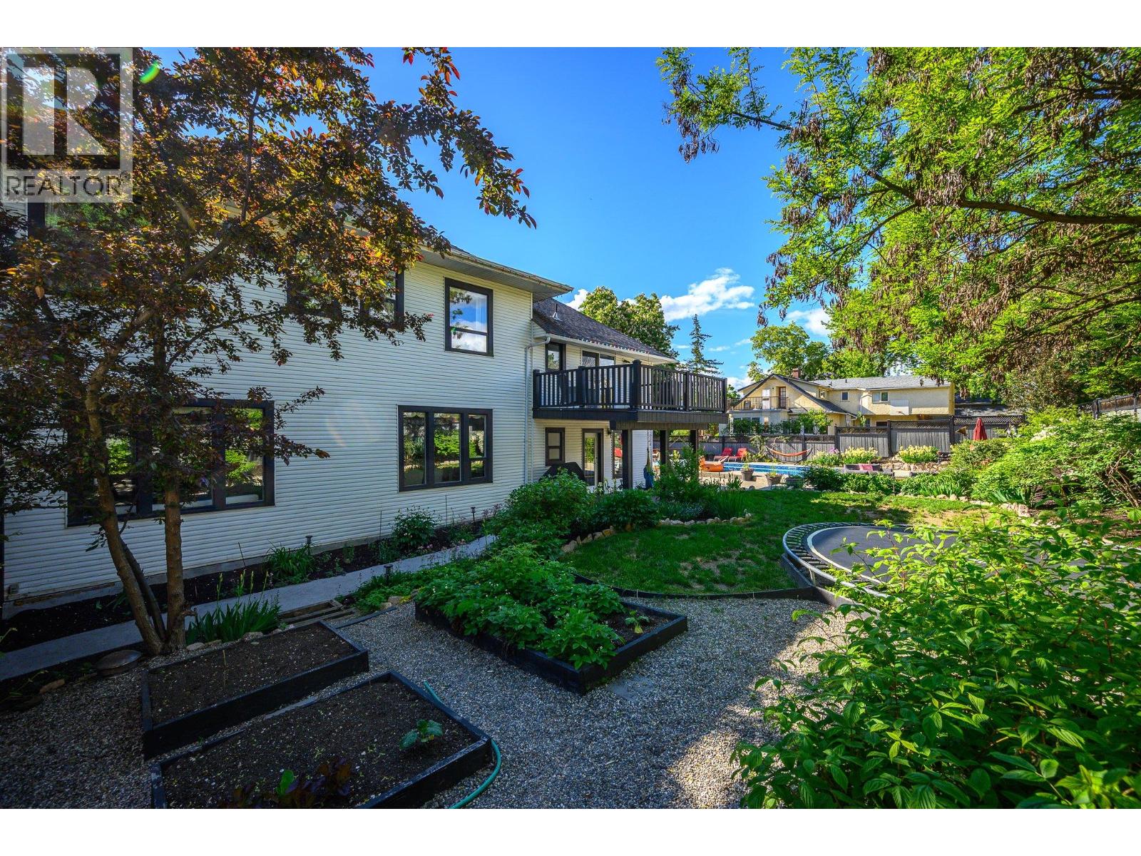 1805 32 Avenue, Vernon