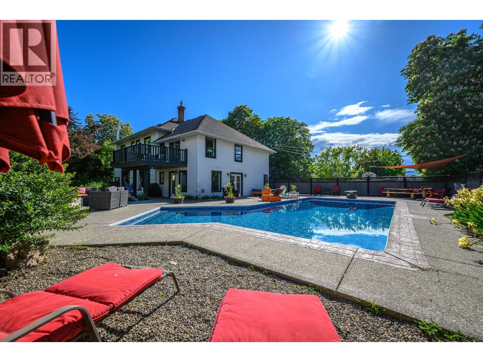 1805 32 Avenue, Vernon