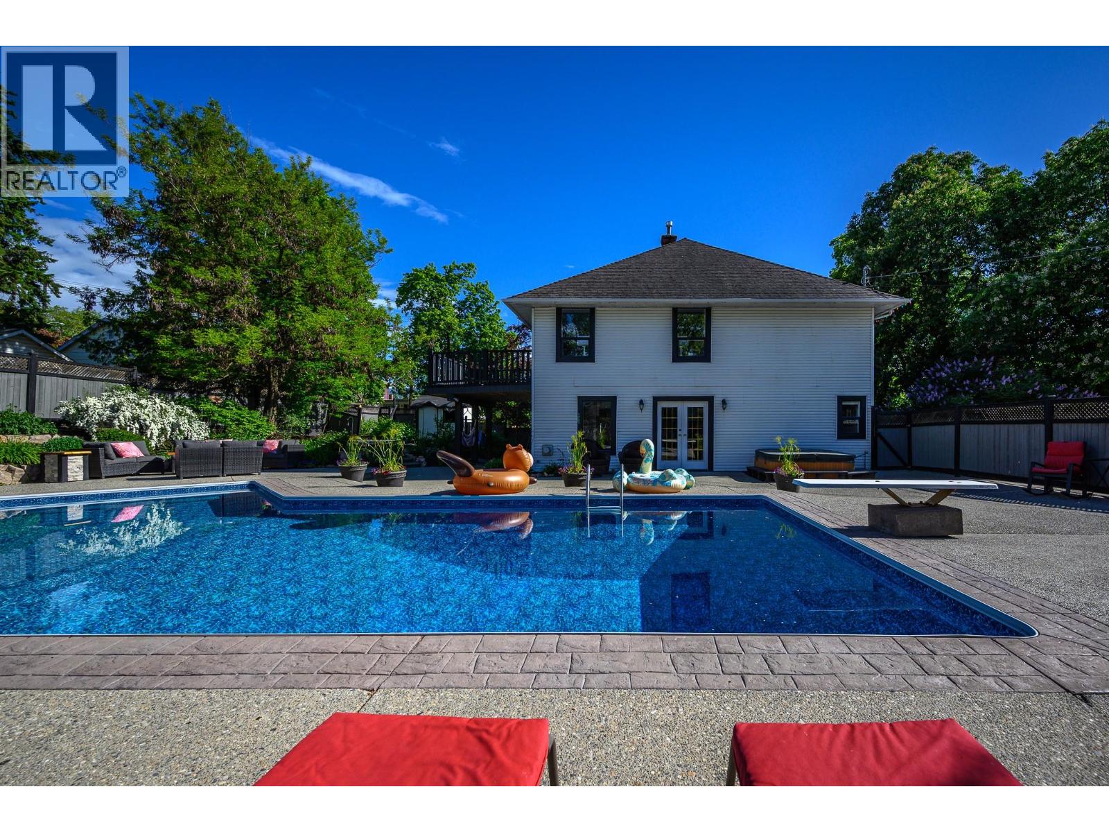 1805 32 Avenue, Vernon