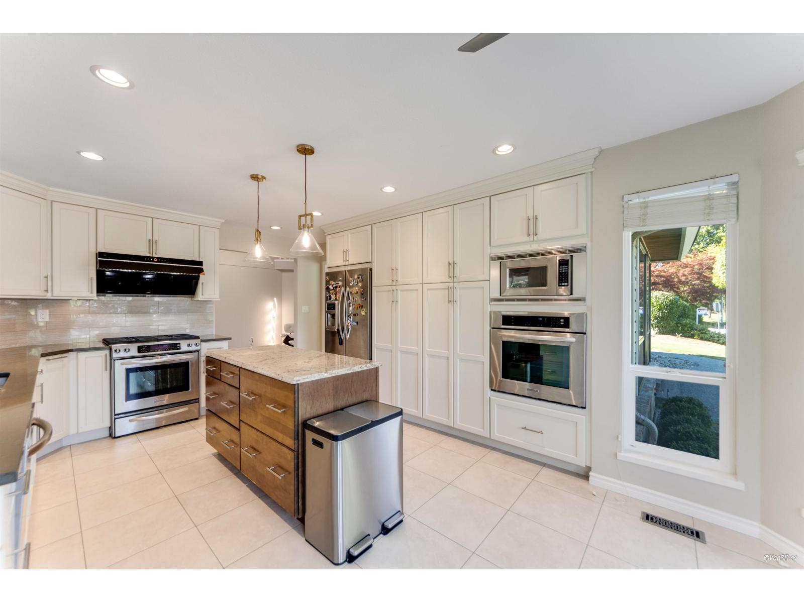 14854 21 AVENUE, Surrey