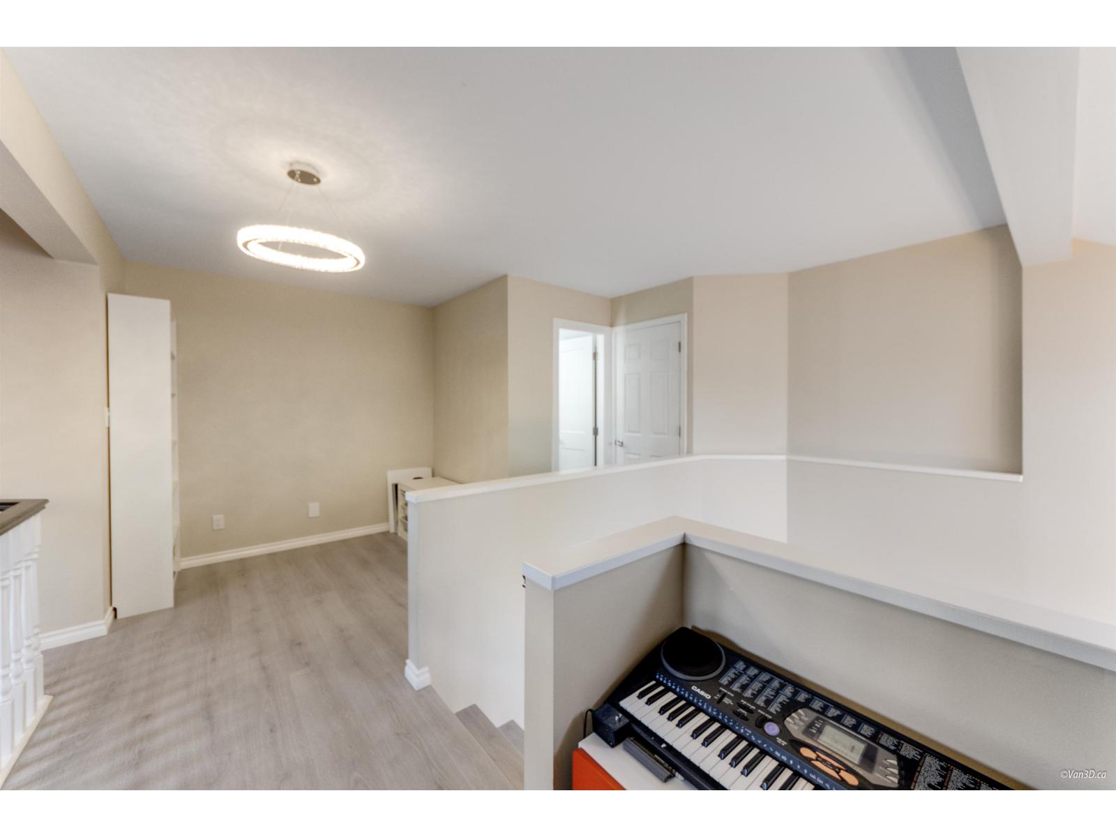 14854 21 AVENUE, Surrey