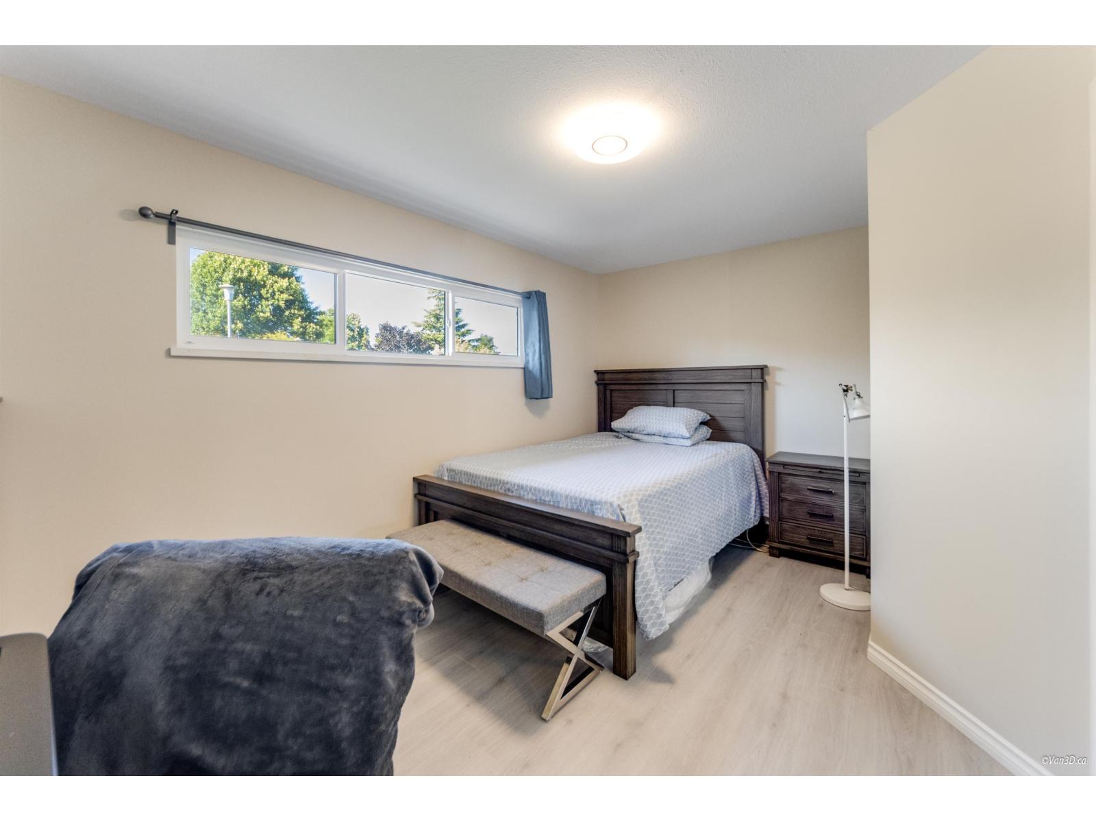 14854 21 AVENUE, Surrey