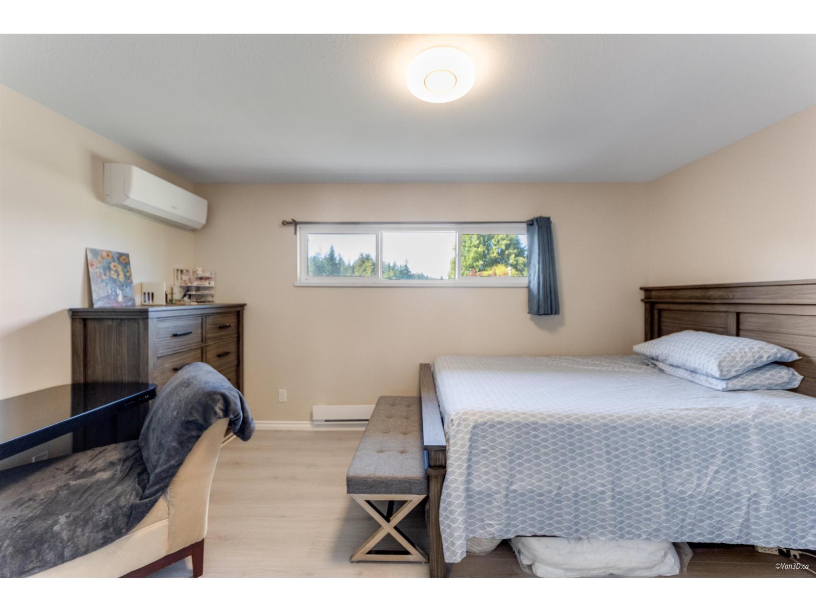 14854 21 AVENUE, Surrey