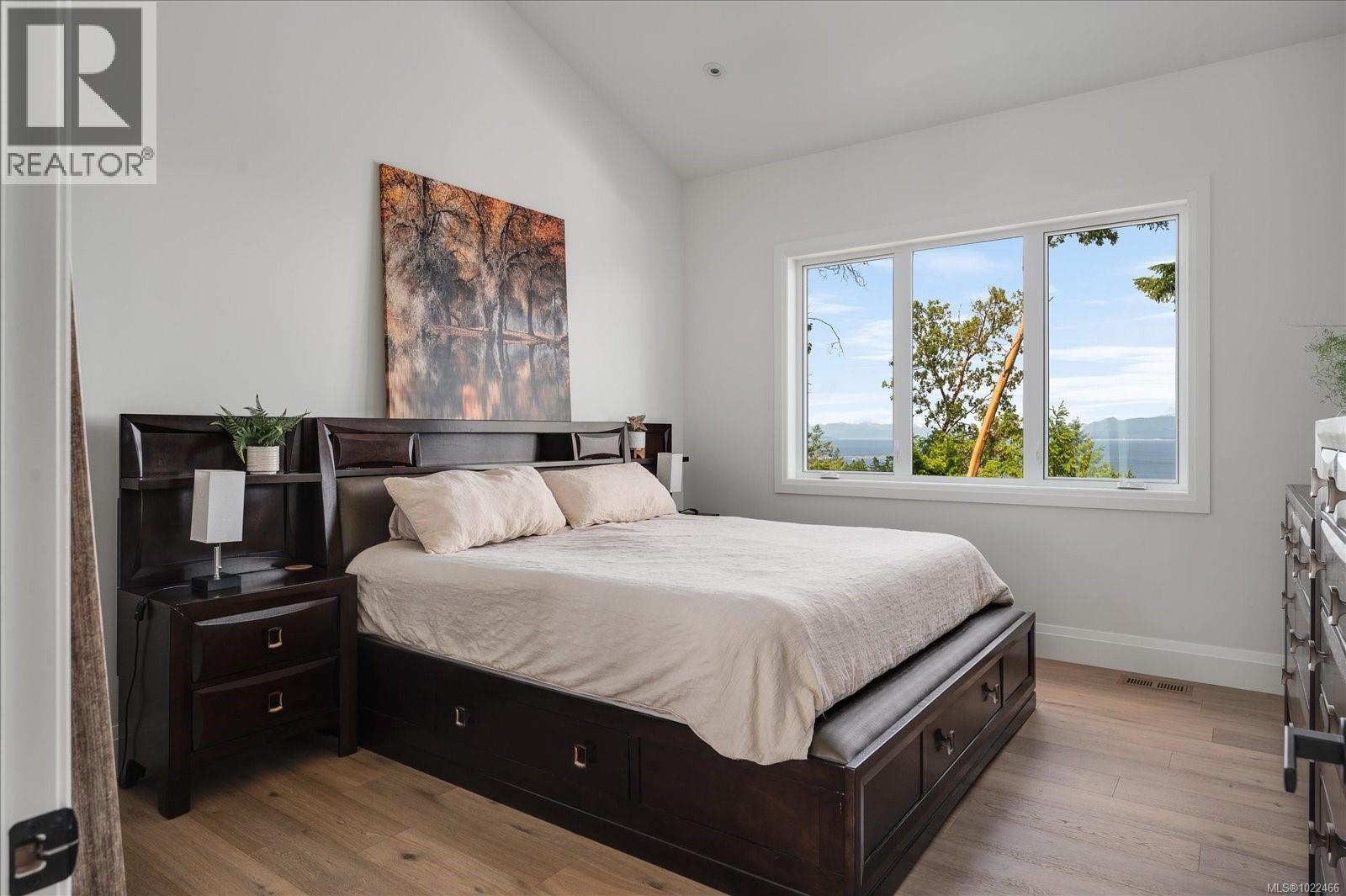 7336 High Ridge Cres, Lantzville