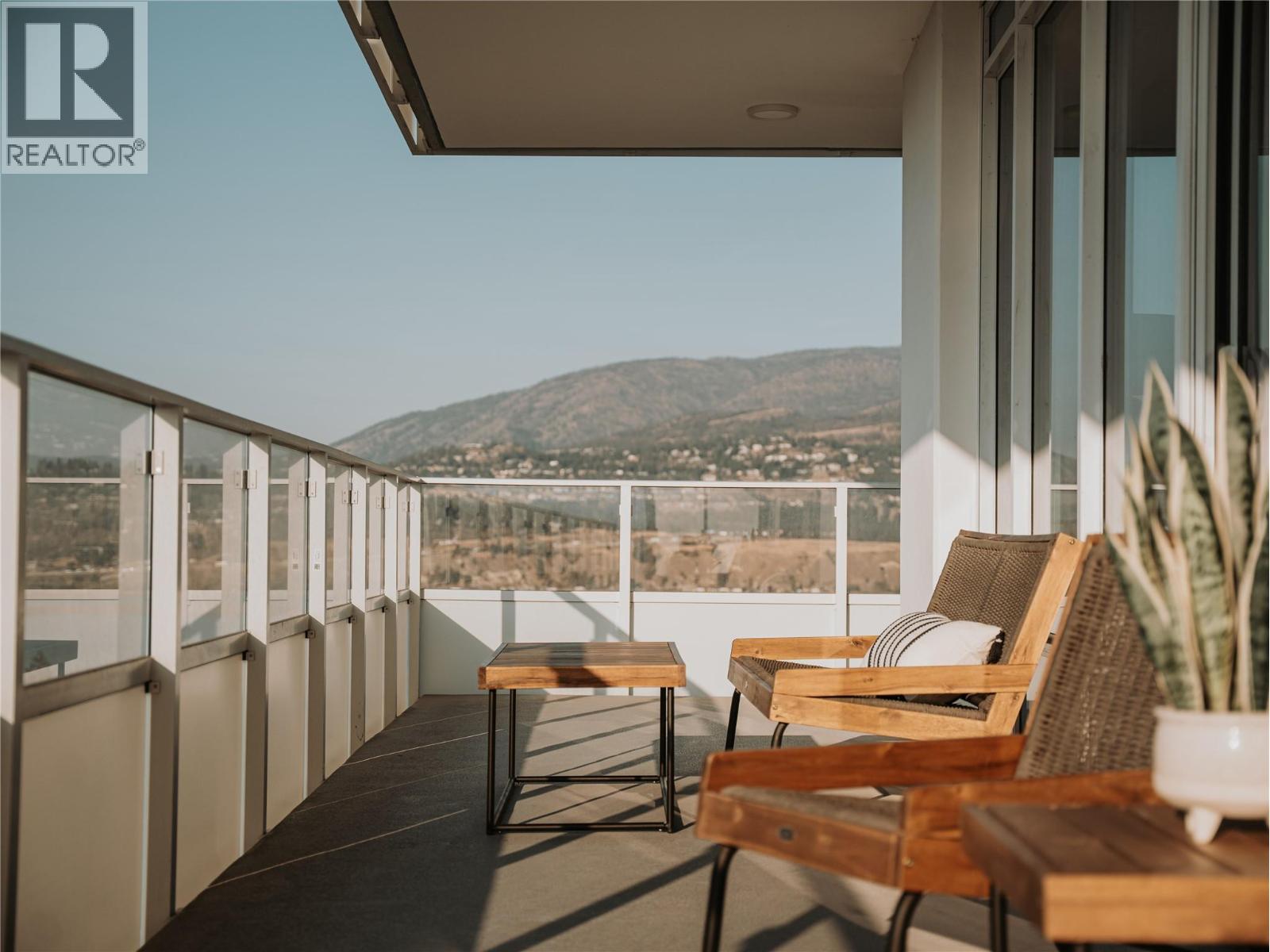 1507 238 Leon Avenue, Kelowna