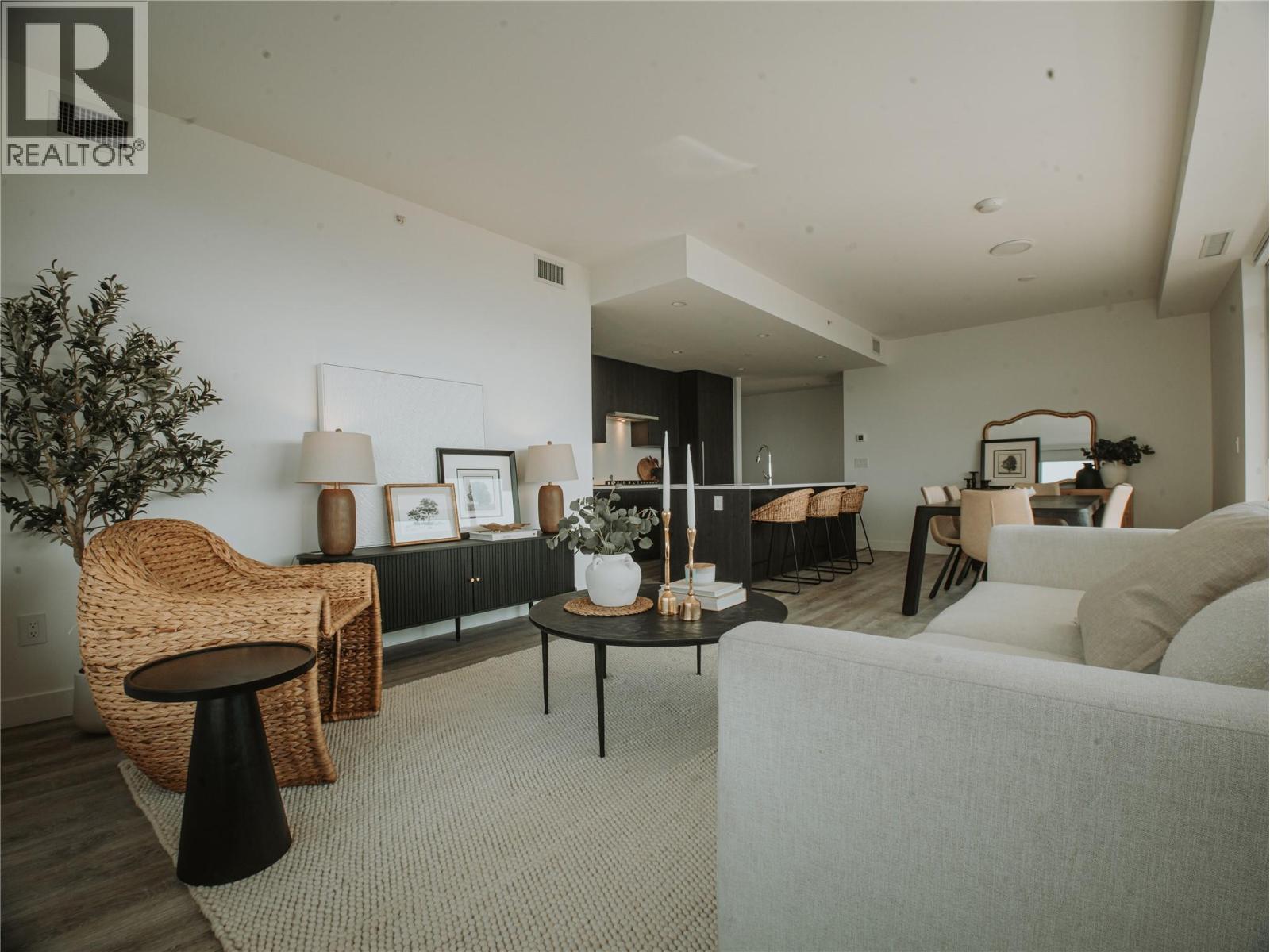 1507 238 Leon Avenue, Kelowna