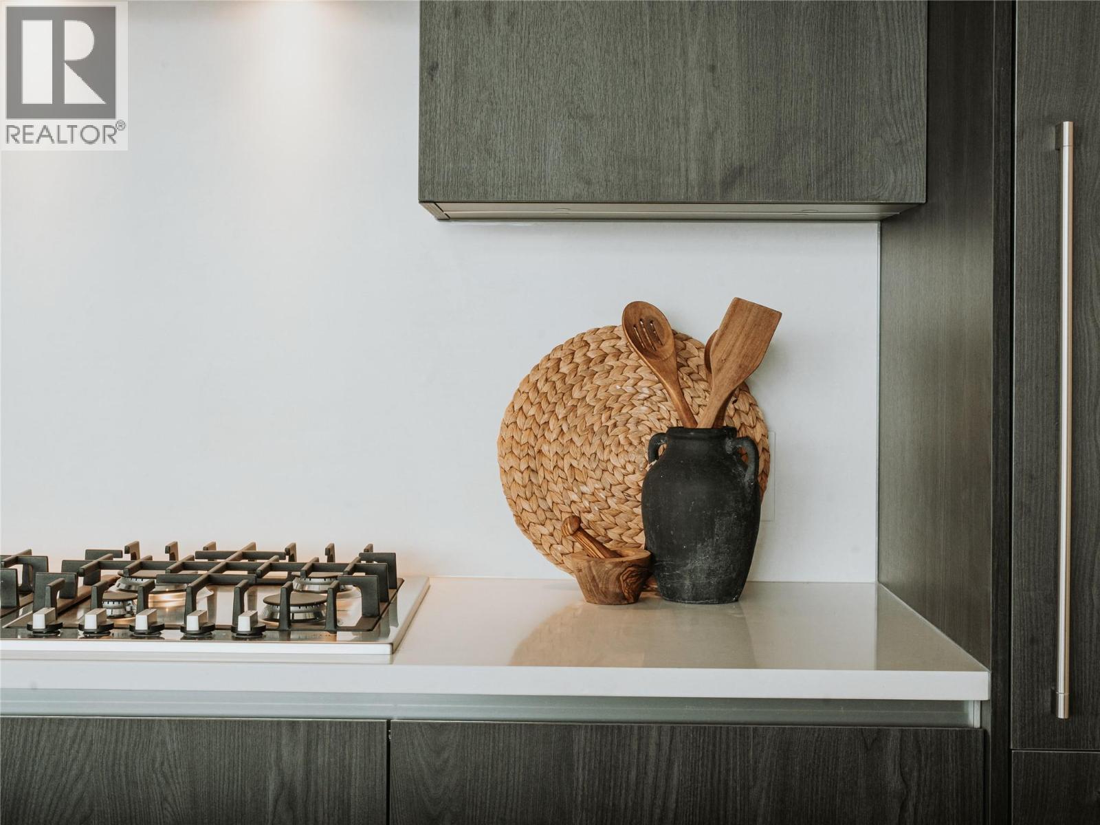 1507 238 Leon Avenue, Kelowna