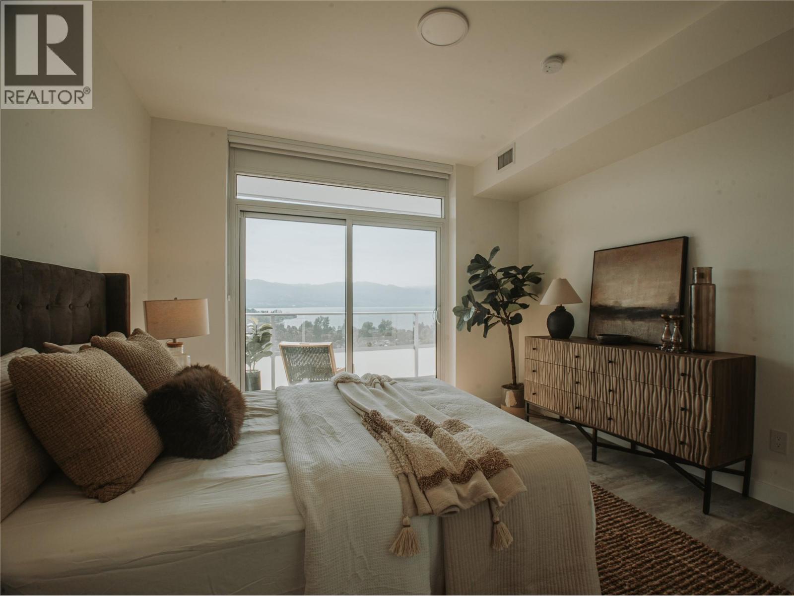 1507 238 Leon Avenue, Kelowna