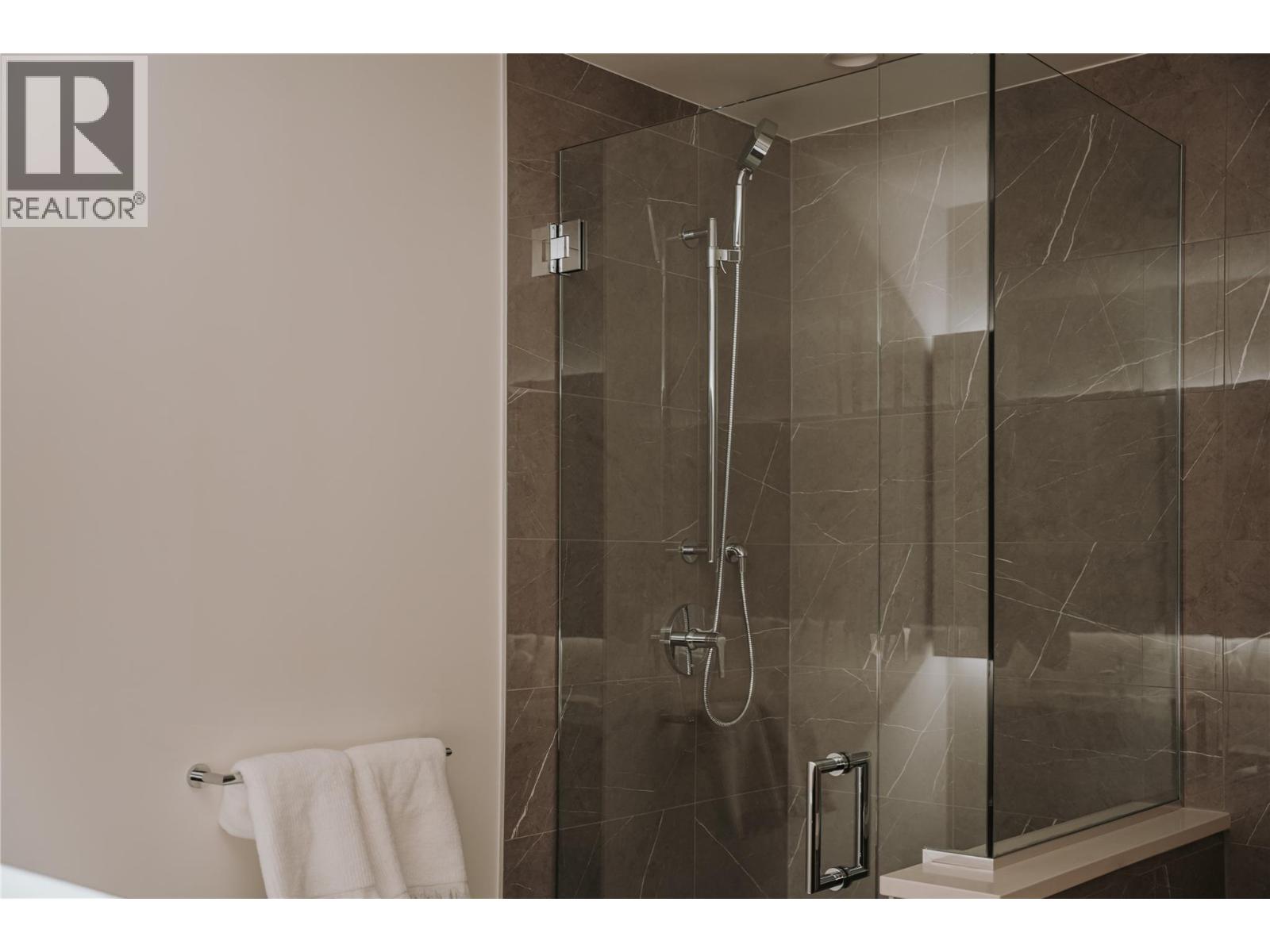 1507 238 Leon Avenue, Kelowna