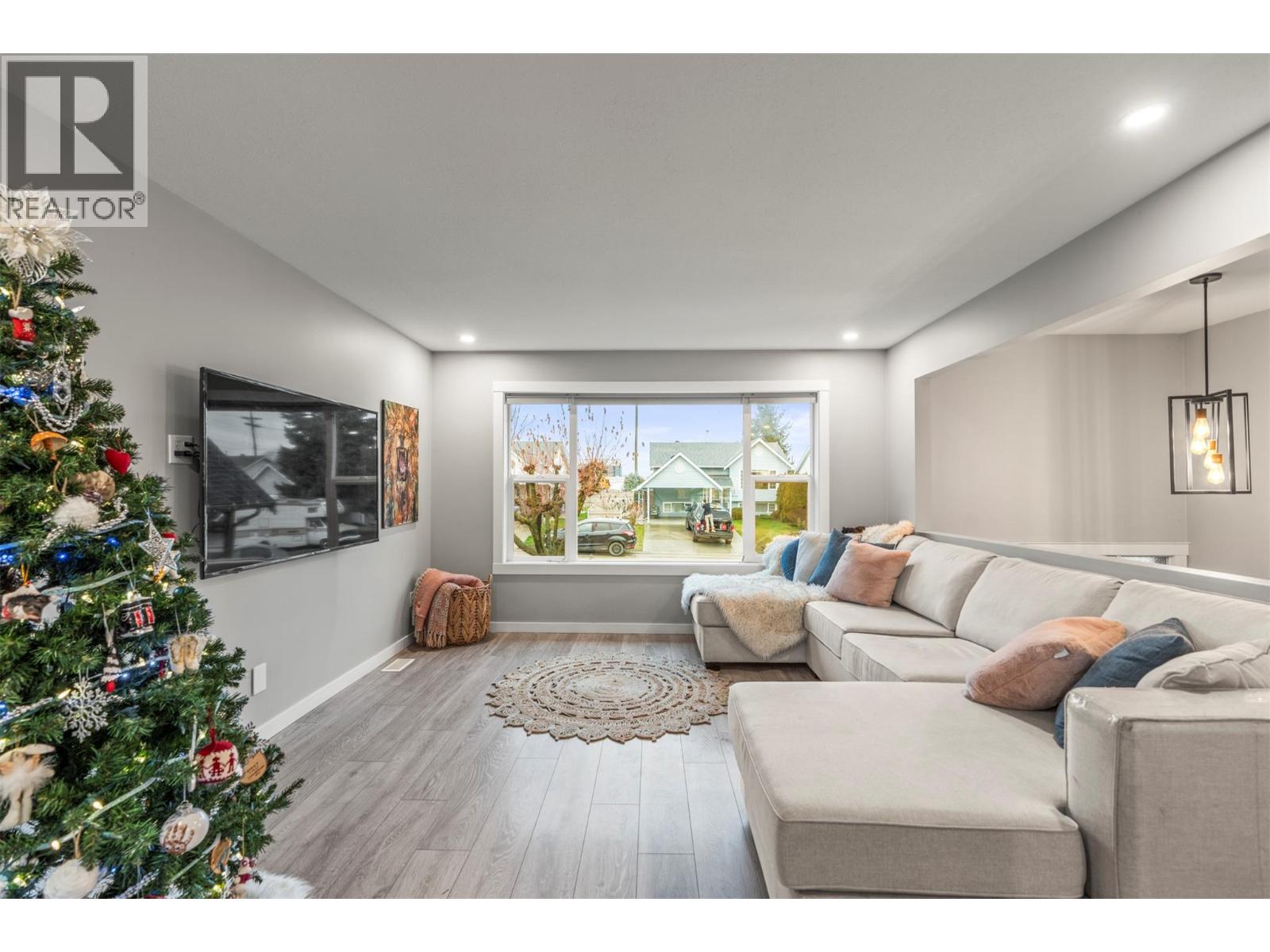 1413 12th Street, Vernon