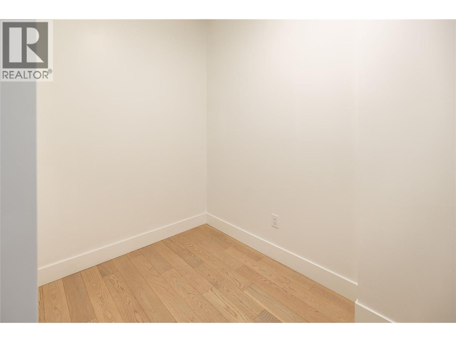 601 1181 Sunset Drive, Kelowna