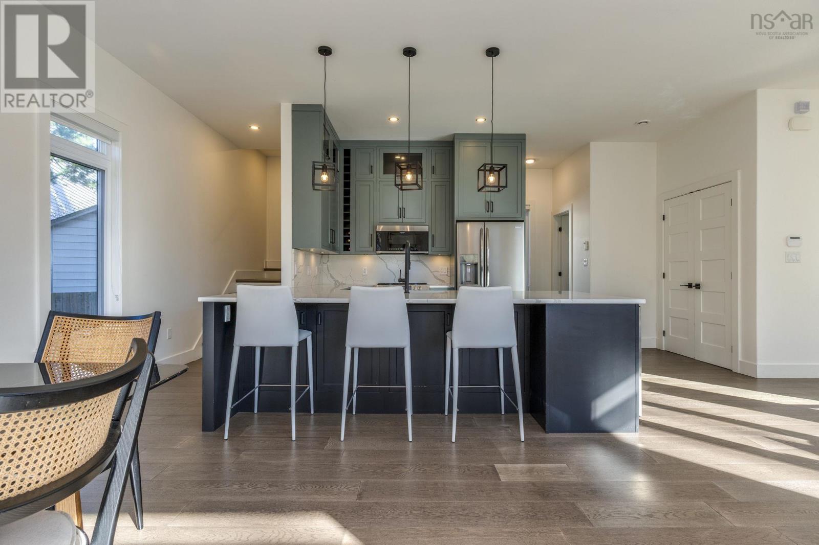 Property 7 of 39 of 2405 Roosevelt Drive