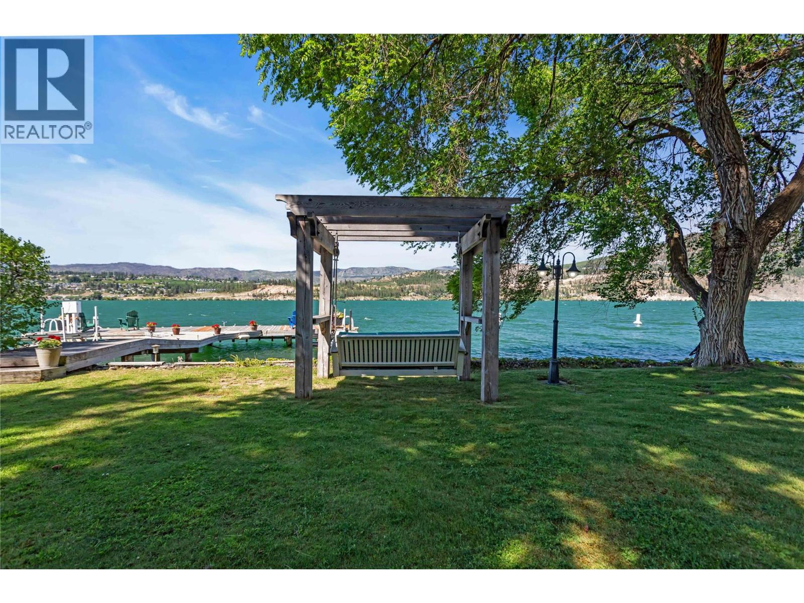 12110 Trewhitt Road W, Lake Country