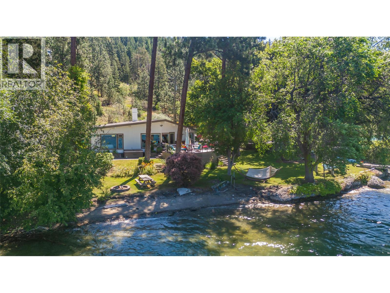 12110 Trewhitt Road W, Lake Country