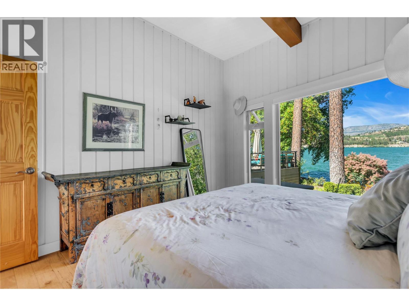 12110 Trewhitt Road W, Lake Country