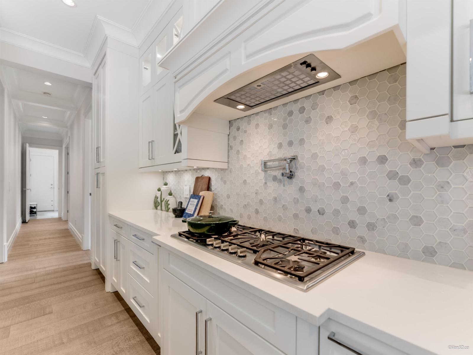 2340 CHRISTOPHERSON ROAD, Surrey