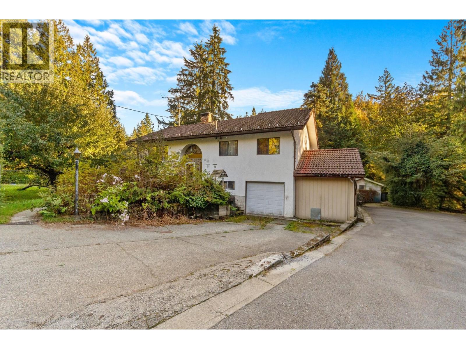 3278 COY AVENUE, Coquitlam