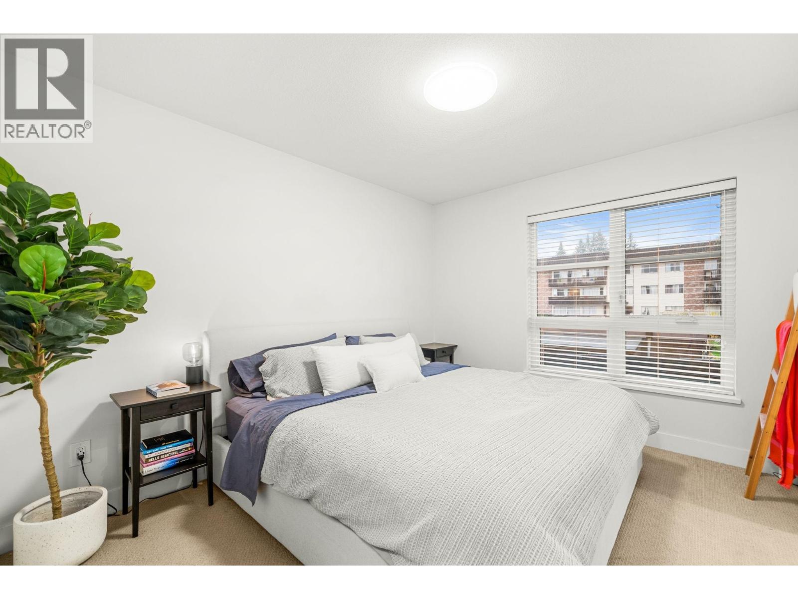 28 70 SEAVIEW DRIVE, Port Moody