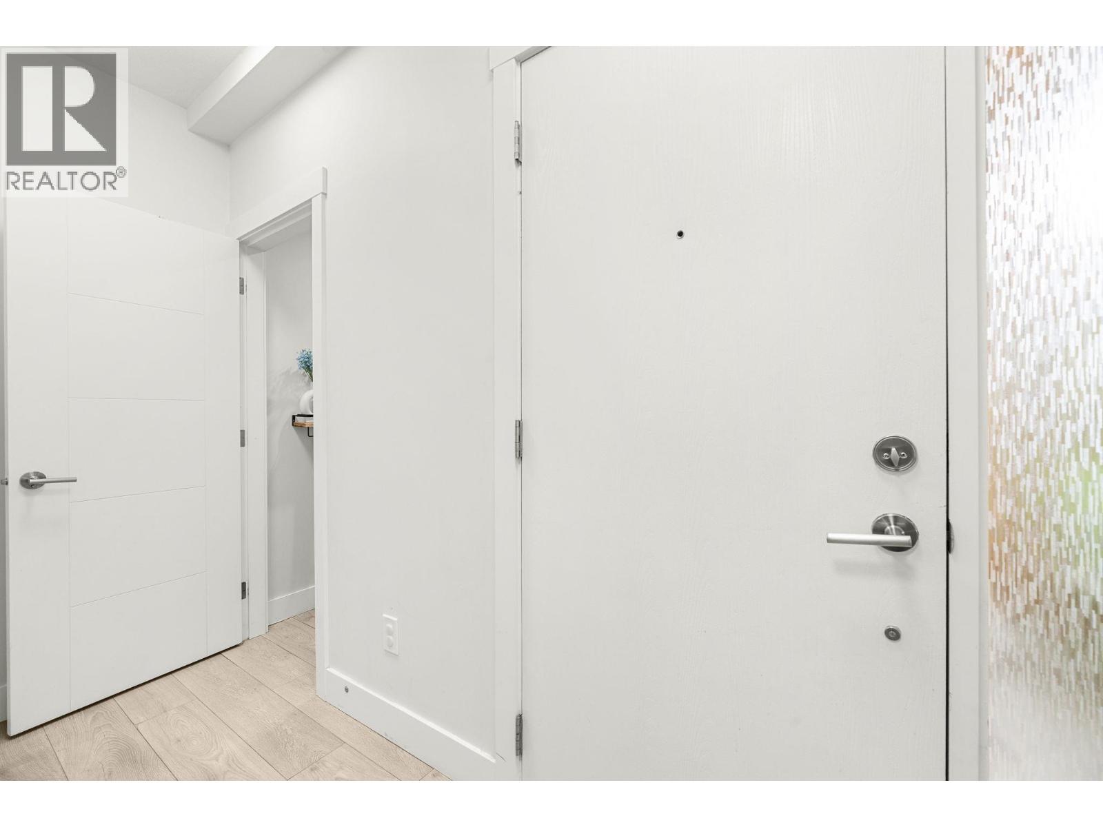 28 70 SEAVIEW DRIVE, Port Moody