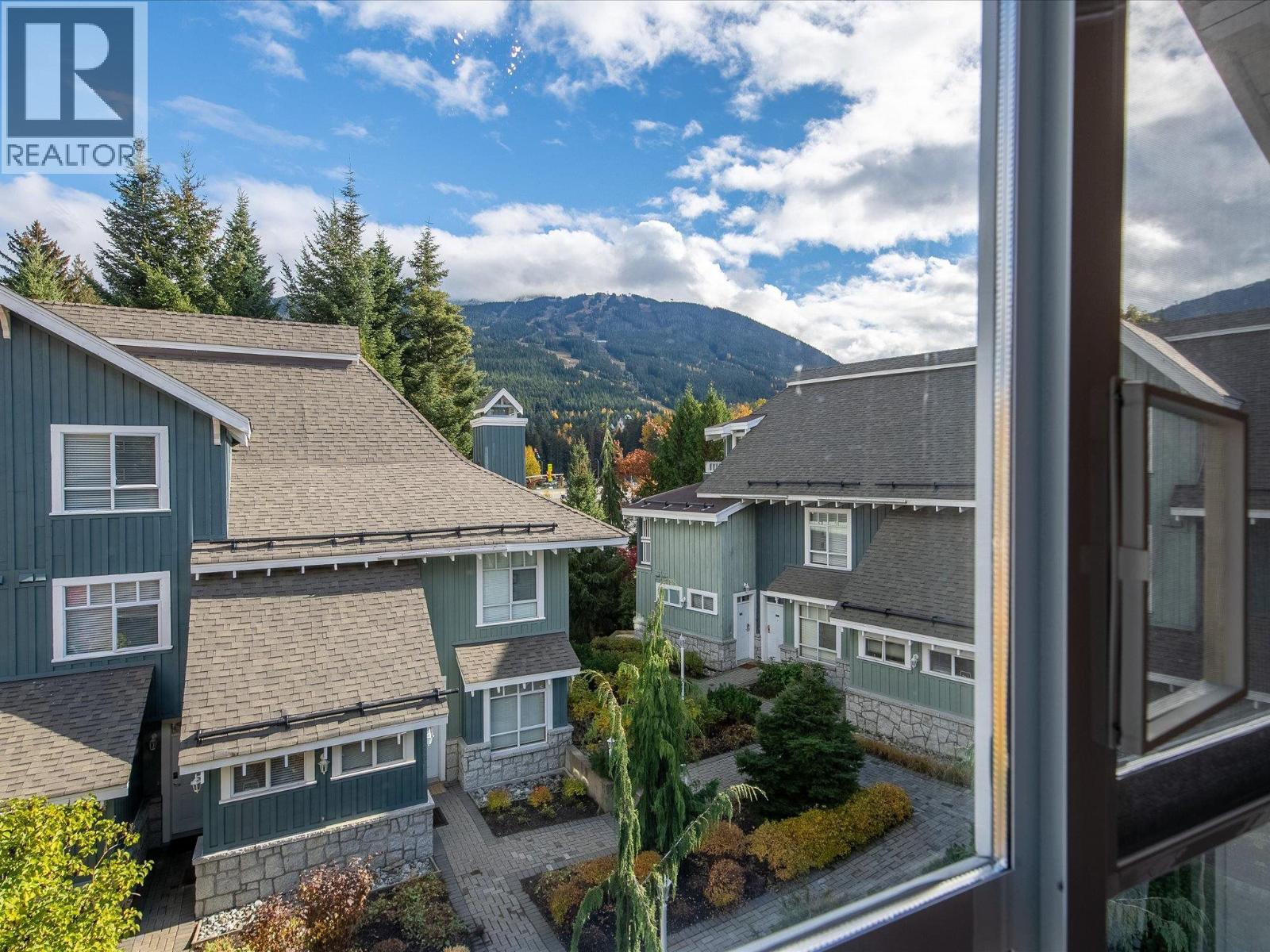 203 4405 BLACKCOMB WAY, Whistler