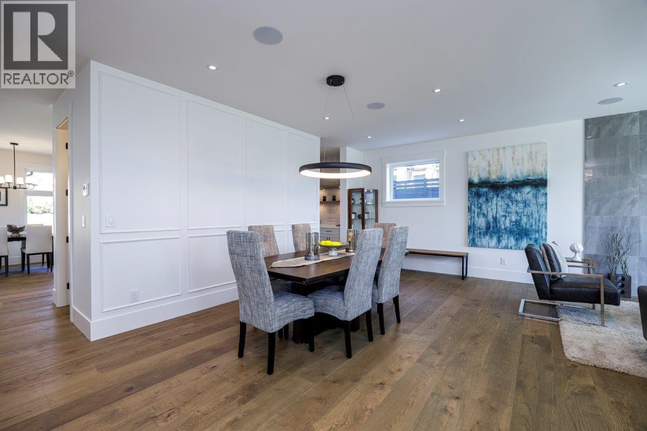 1028 CALVERHALL STREET, North Vancouver