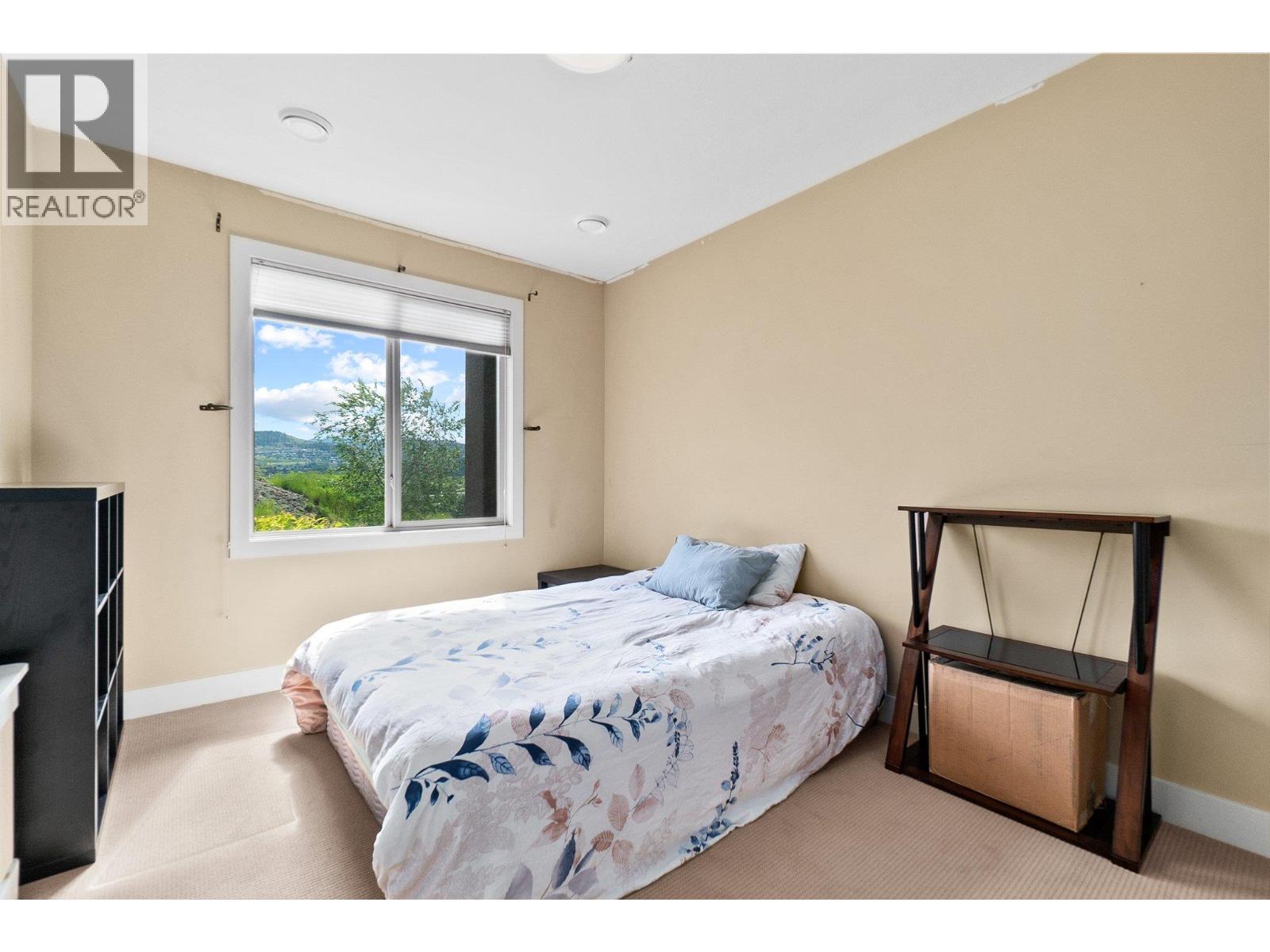 21 2421 Glacier Court, Kelowna