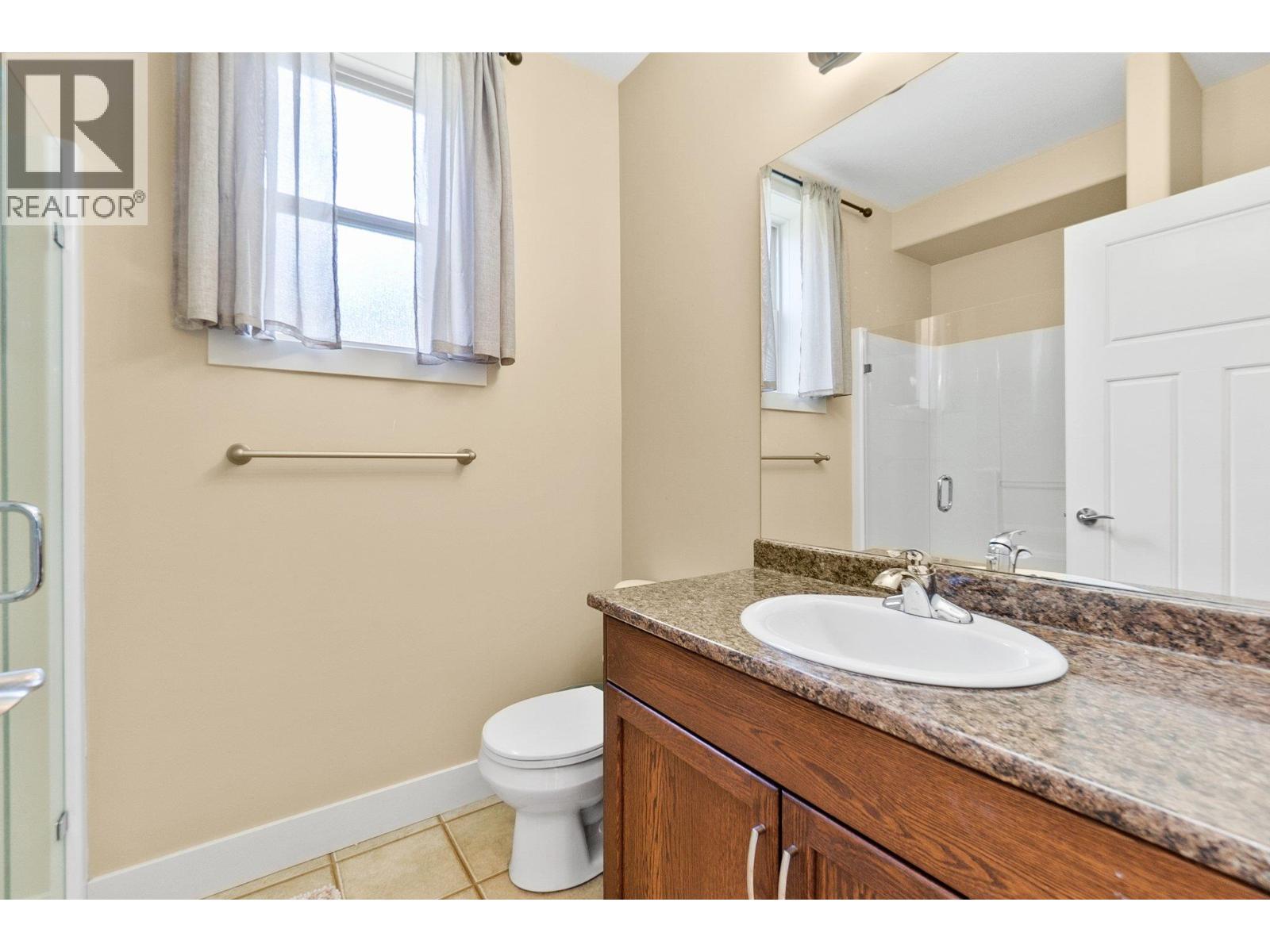 21 2421 Glacier Court, Kelowna