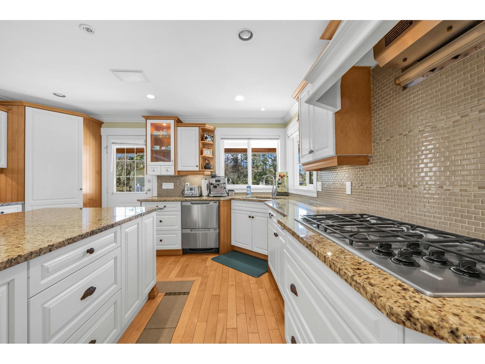 17377 28A AVENUE, Surrey