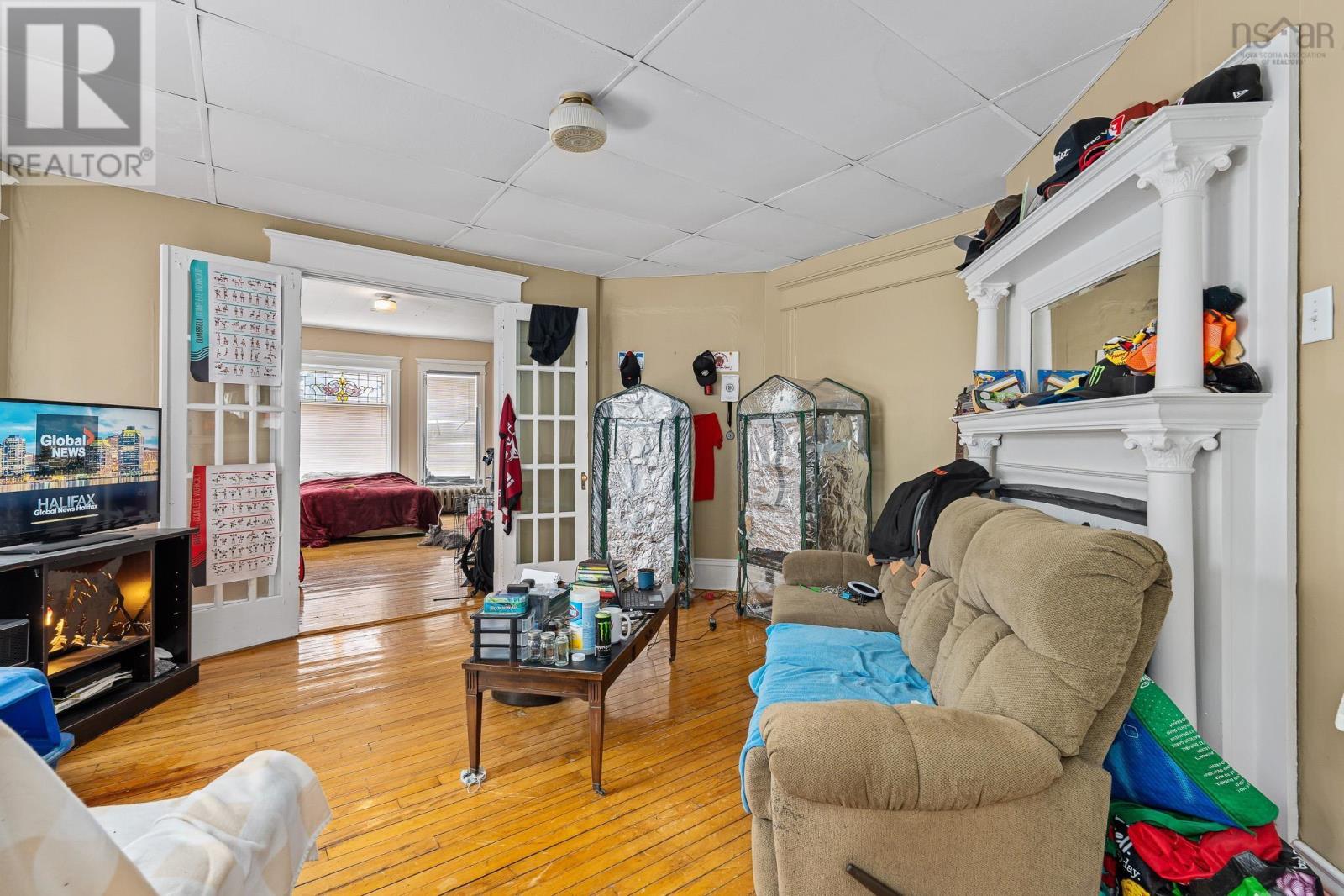 Property 12 of 45 of 105 Park Street