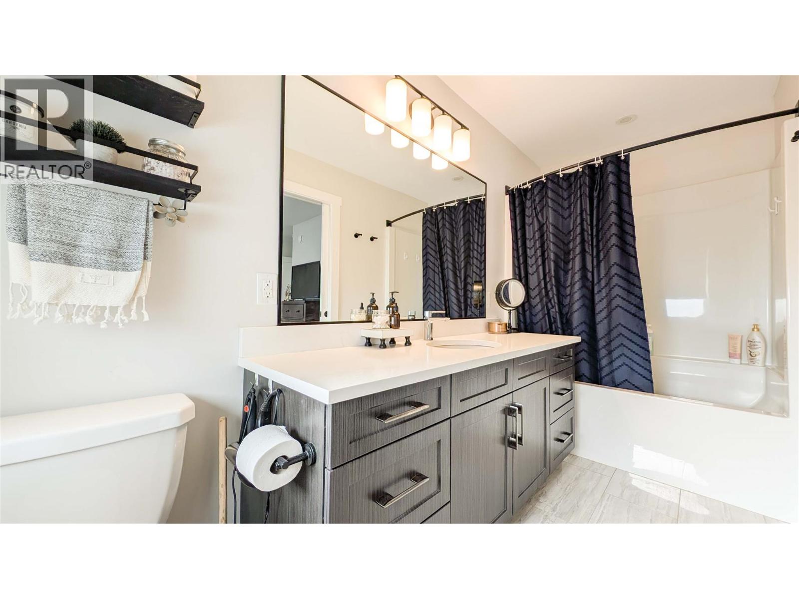 308 Legacy Lookout, Cranbrook