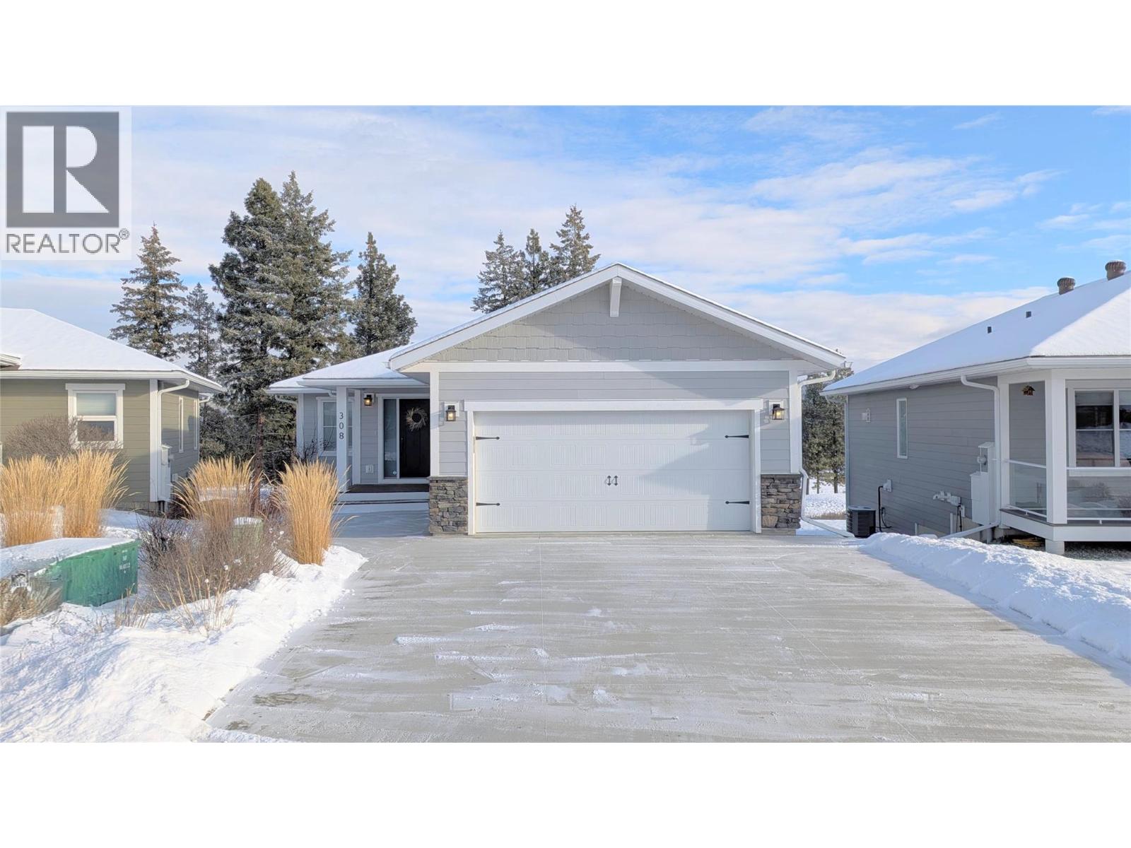 308 Legacy Lookout, Cranbrook