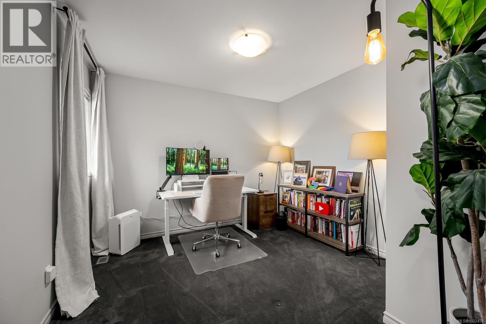 931 Crown Isle Dr, Courtenay