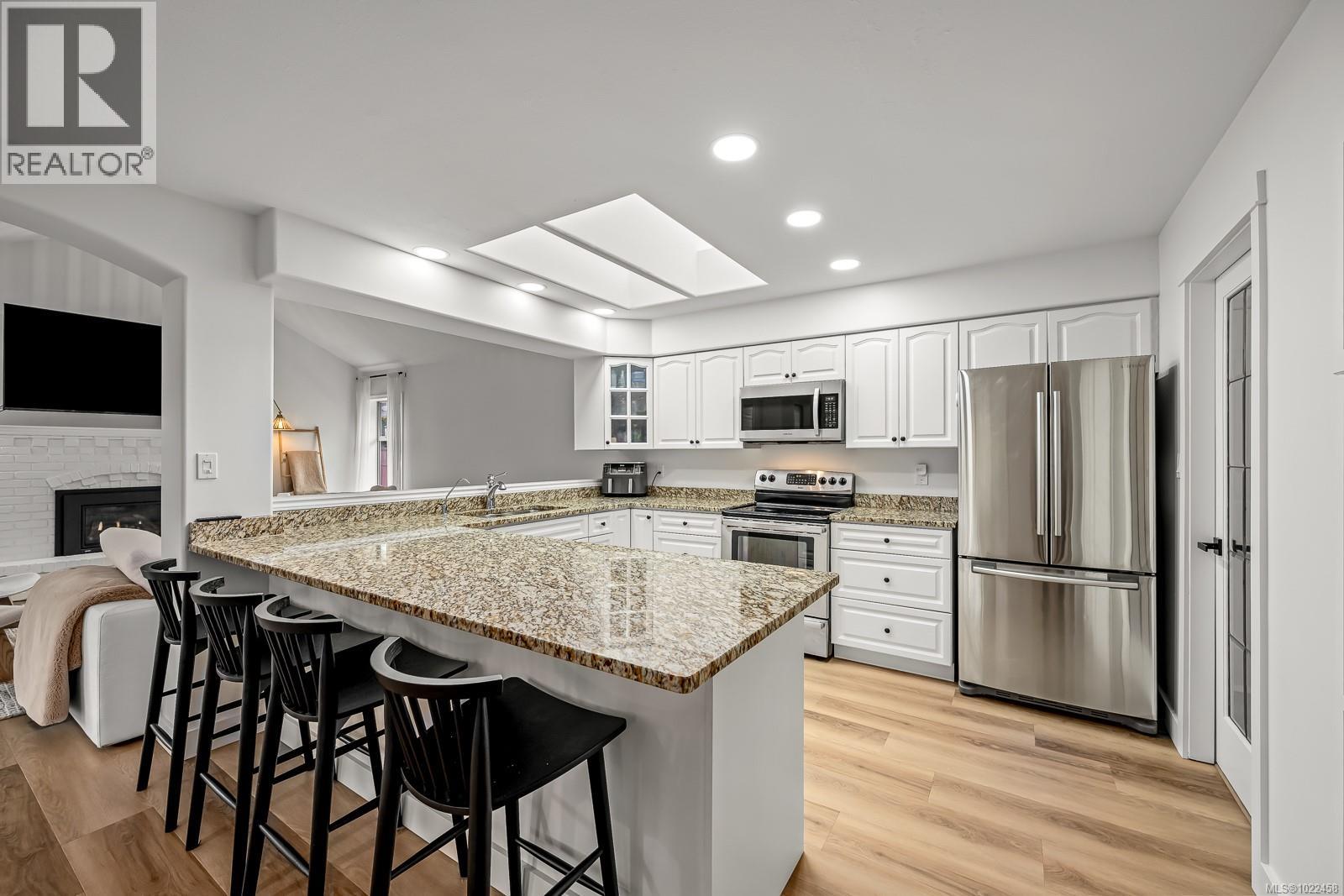 931 Crown Isle Dr, Courtenay