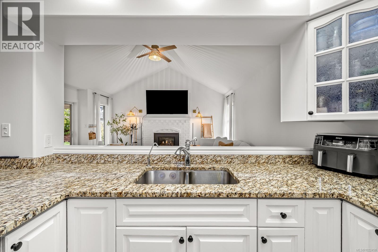 931 Crown Isle Dr, Courtenay