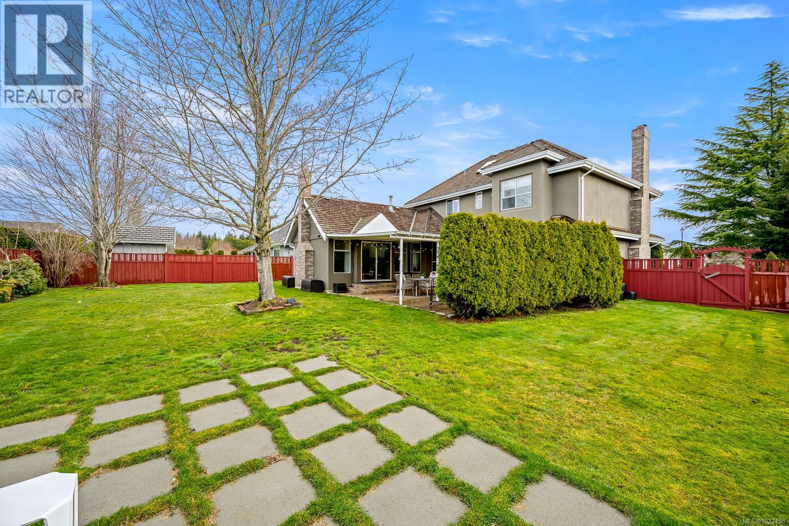 931 Crown Isle Dr, Courtenay