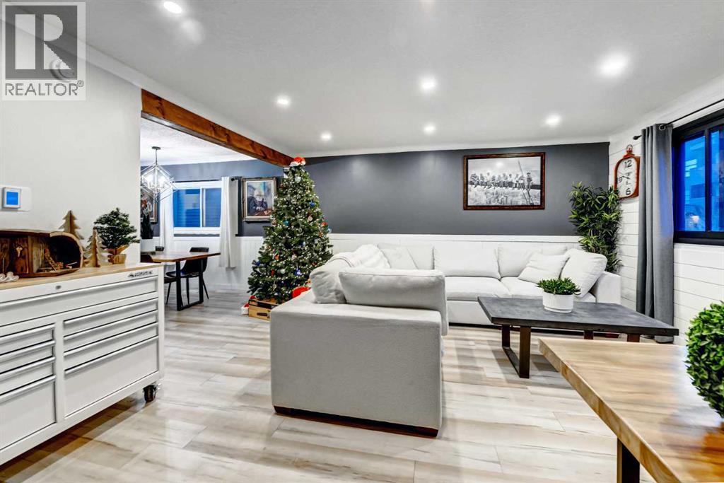 Single Family House for Sale in   Street SW Altadore Calgary 