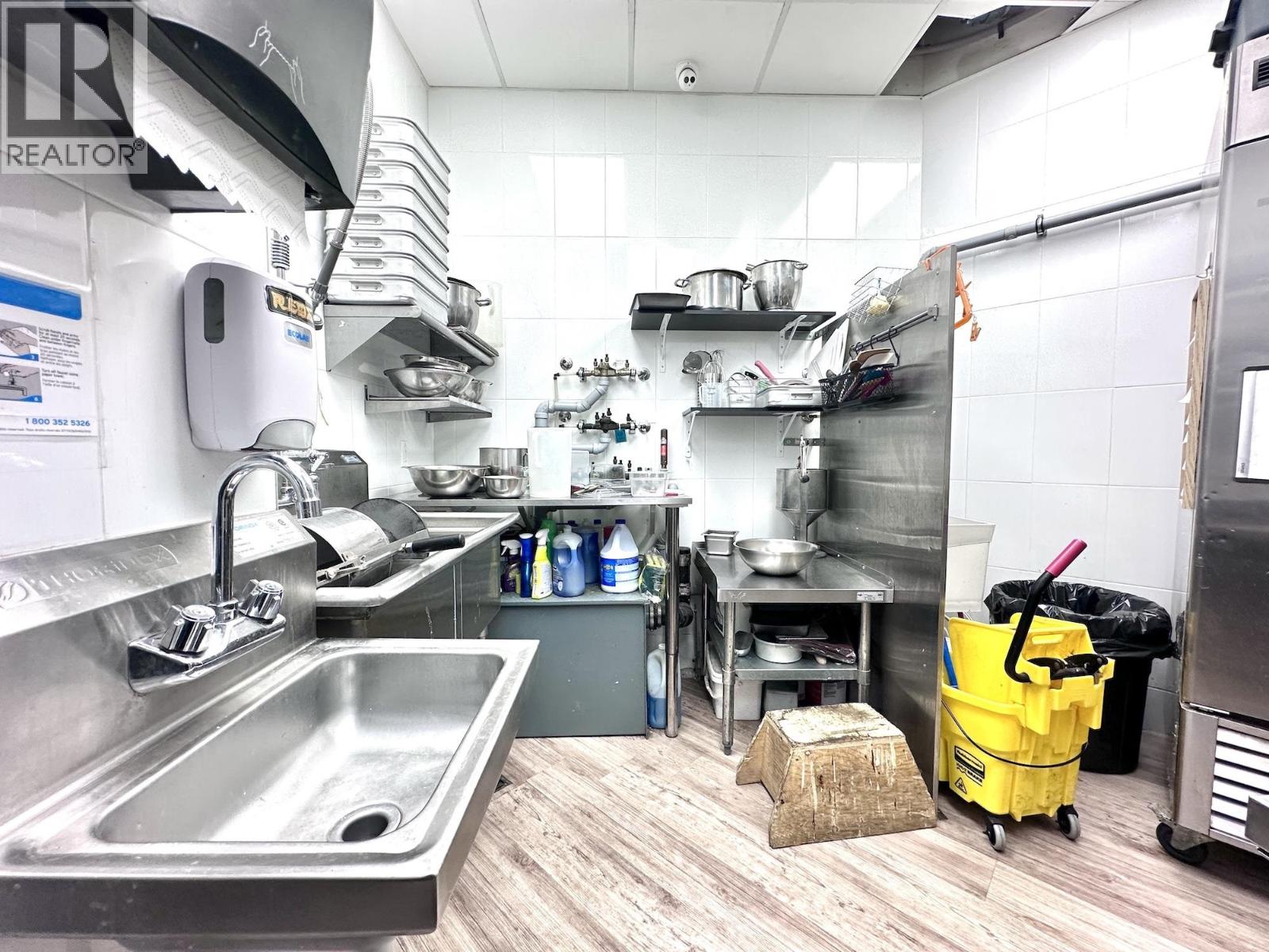 5252 IMPERIAL STREET, Burnaby