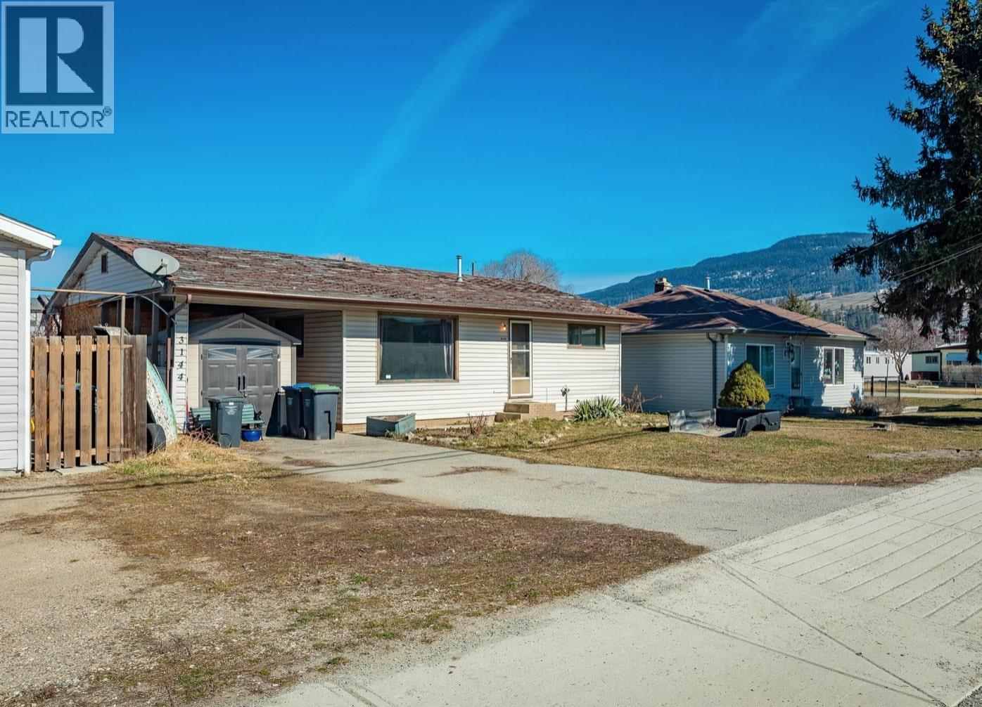 3144 Woodsdale Road, Lake Country