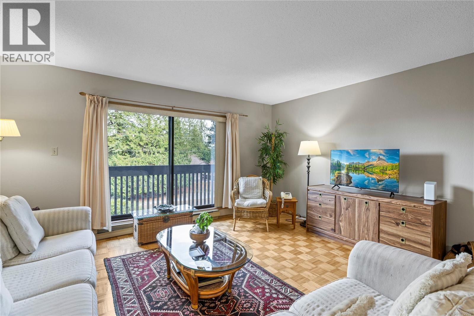 202 130 Sunningdale Rd E, Qualicum Beach