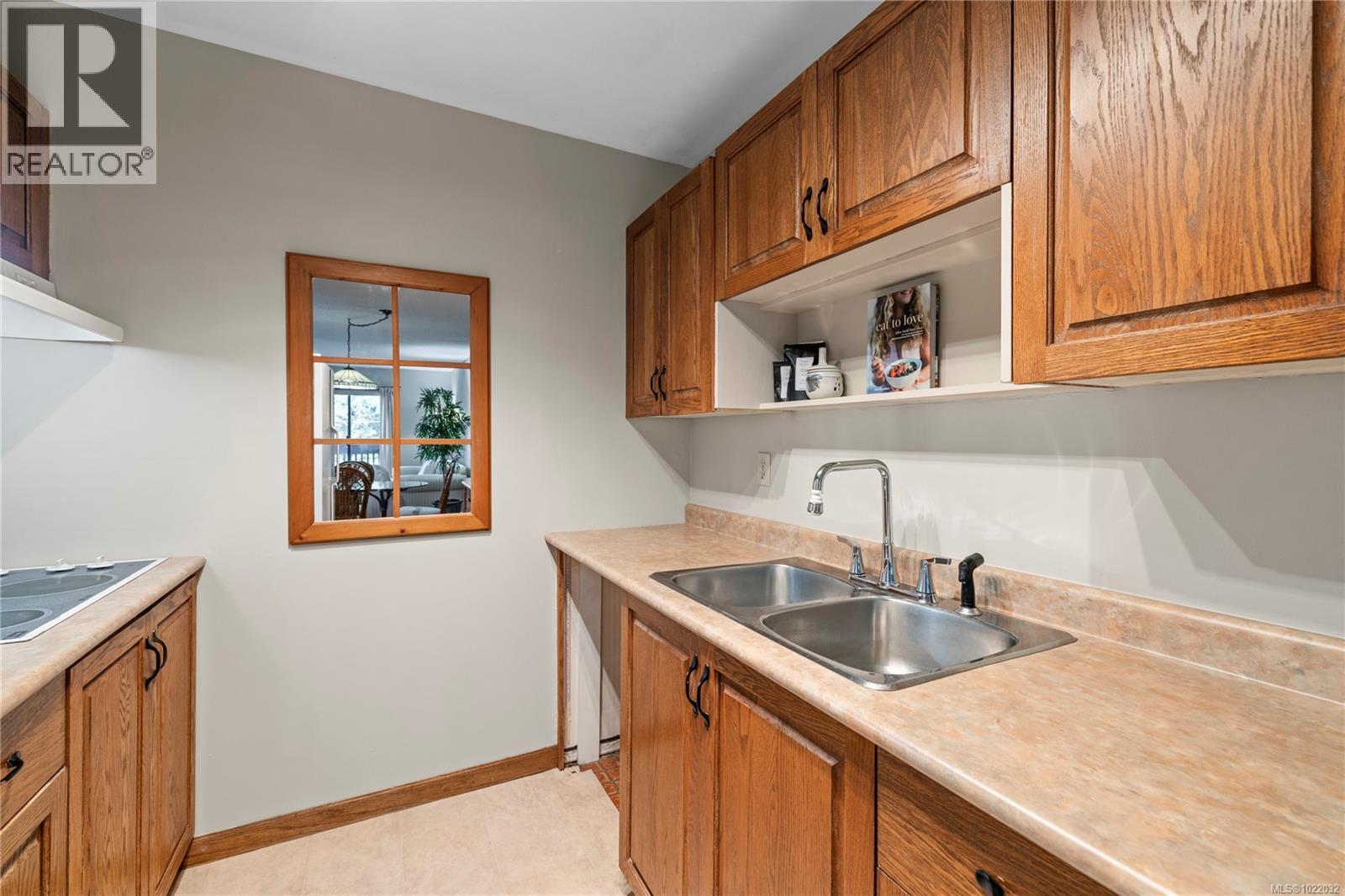 #202 130 Sunningdale Rd E - 15
