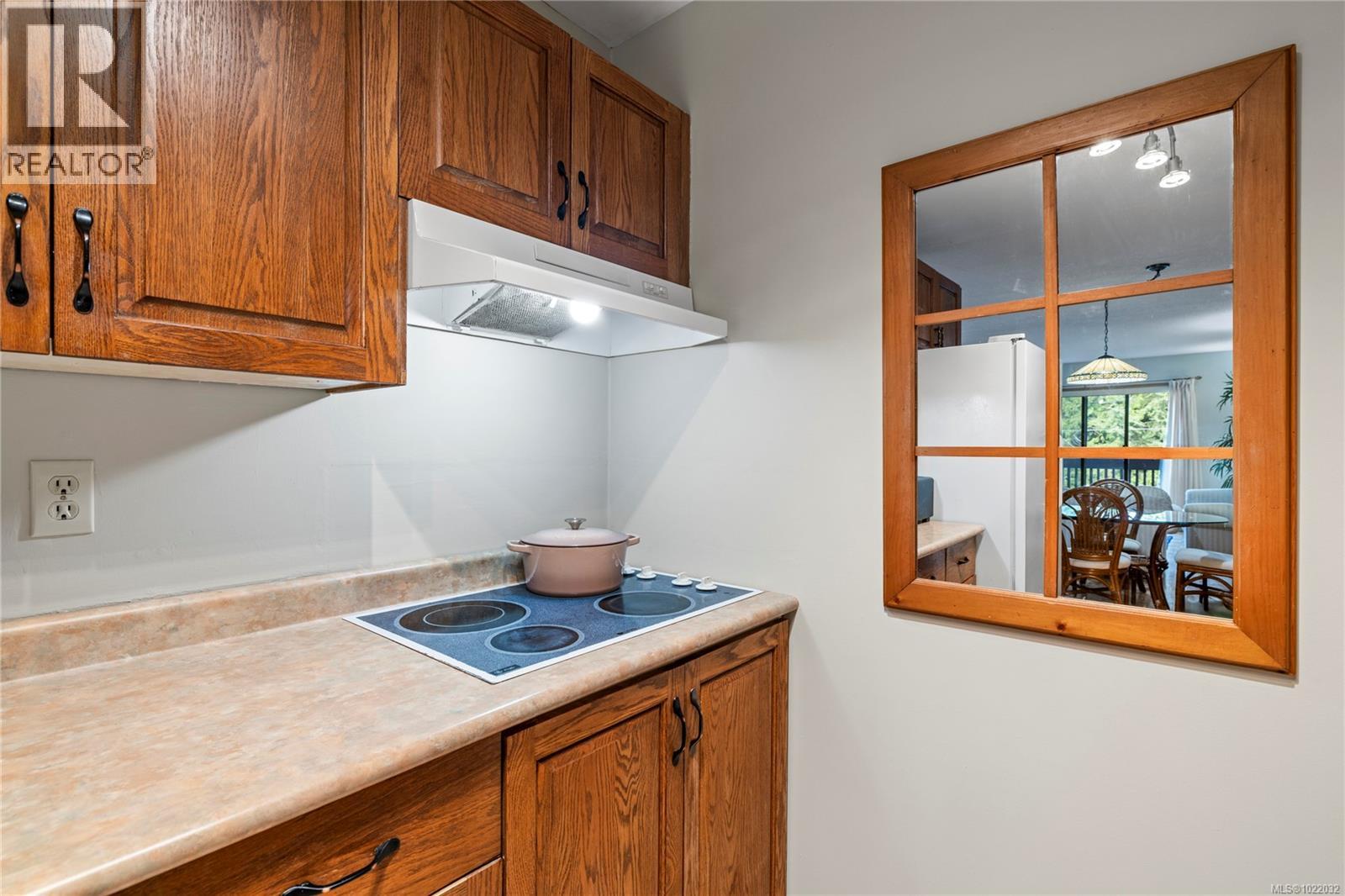 #202 130 Sunningdale Rd E - 16