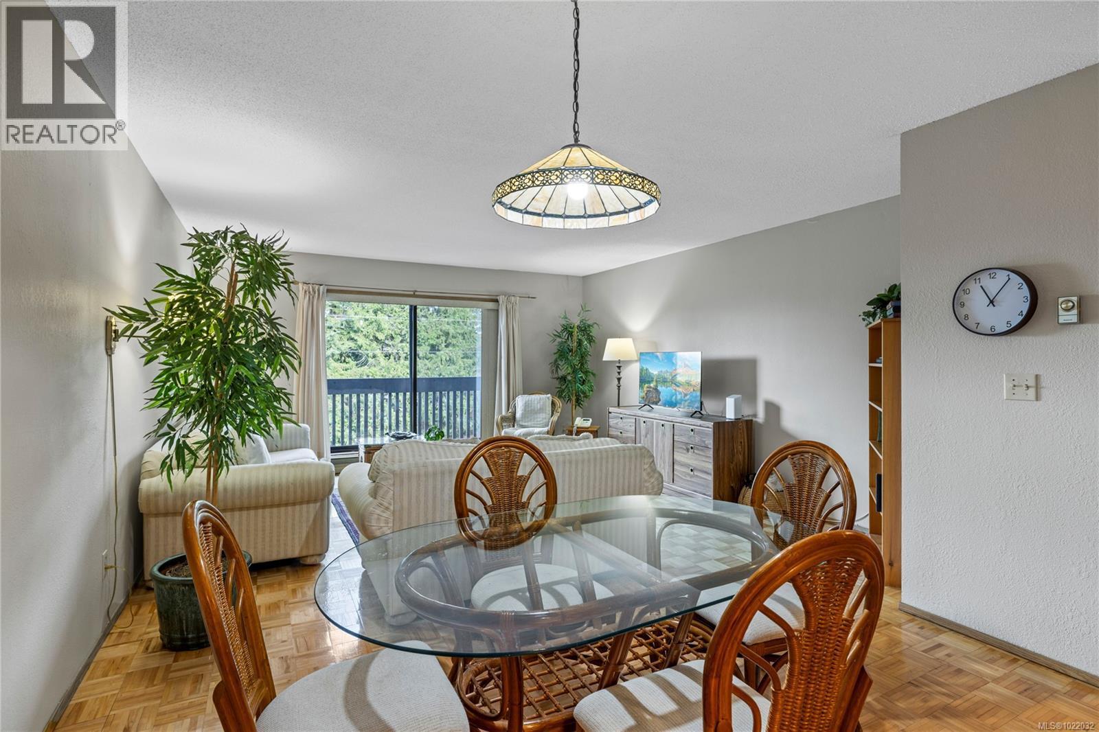 #202 130 Sunningdale Rd E - 18