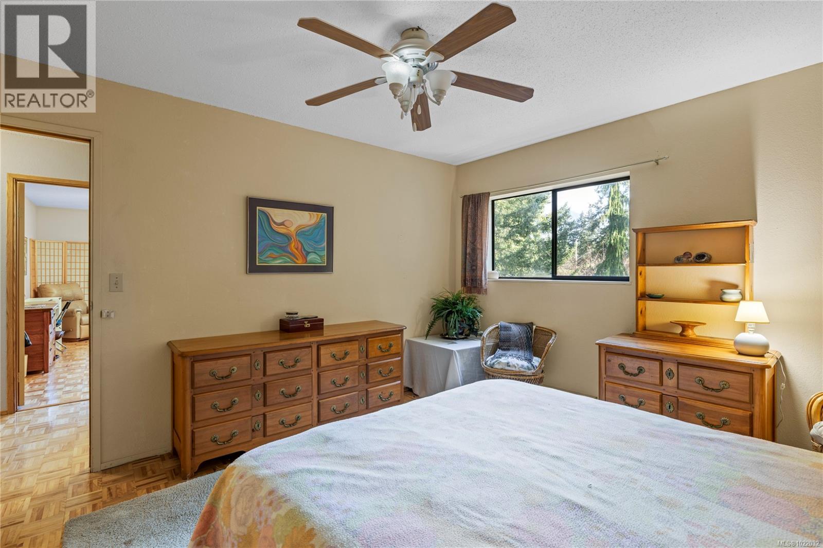 #202 130 Sunningdale Rd E - 20