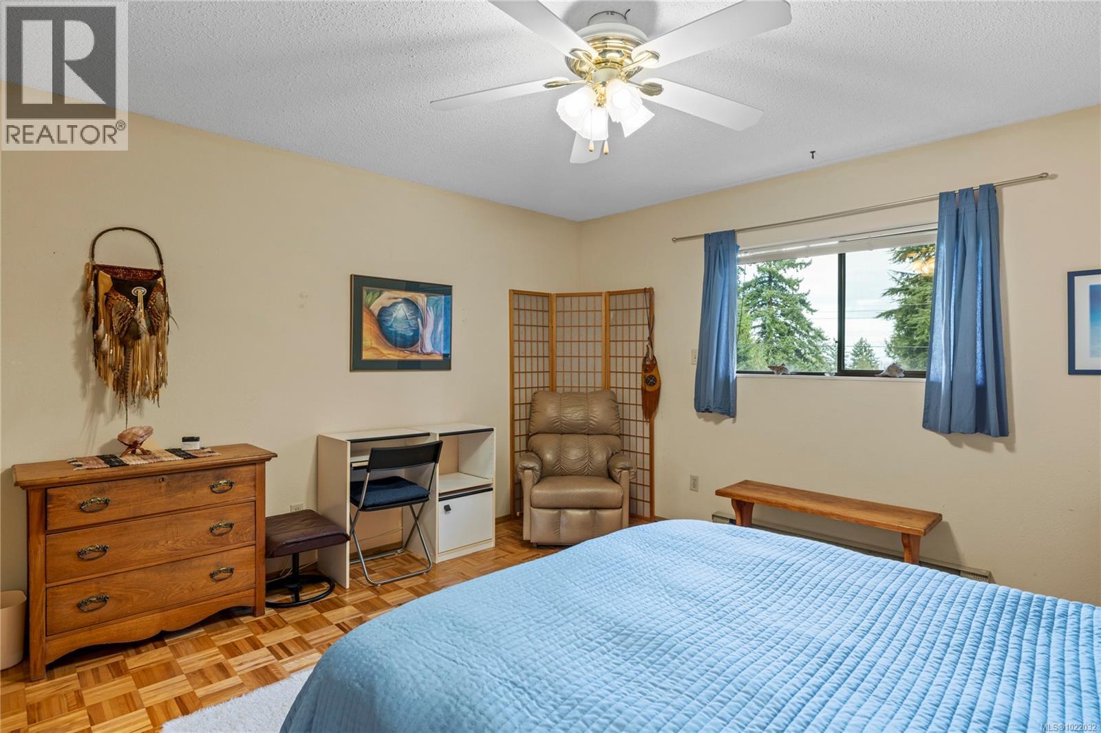 #202 130 Sunningdale Rd E - 21