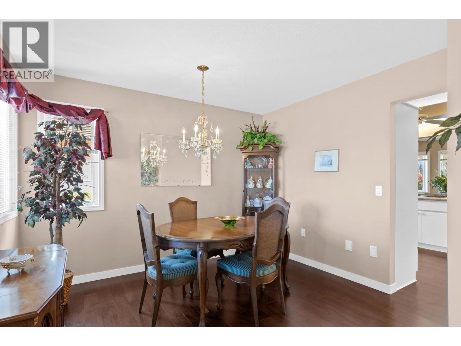 3786 Inglis Place, Peachland