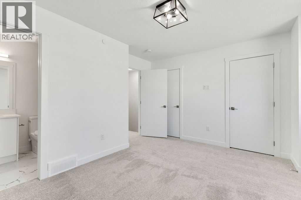 Single Family House for Sale in  Sage Hill Circle NW Sage Hill Calgary 