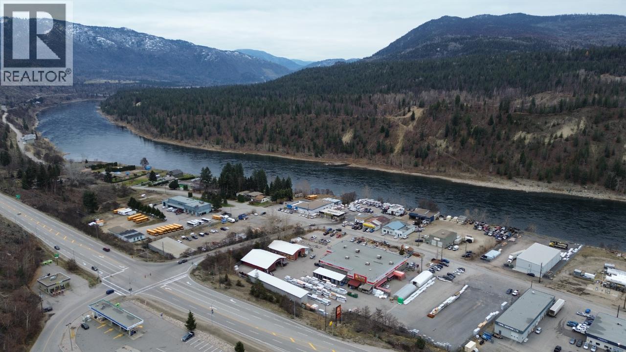 8195 OLD WANETA Road, Trail